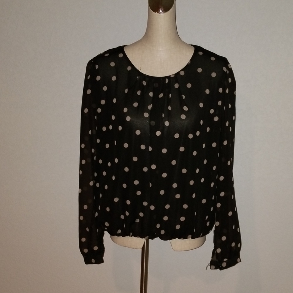 Balloon hemmed blouse